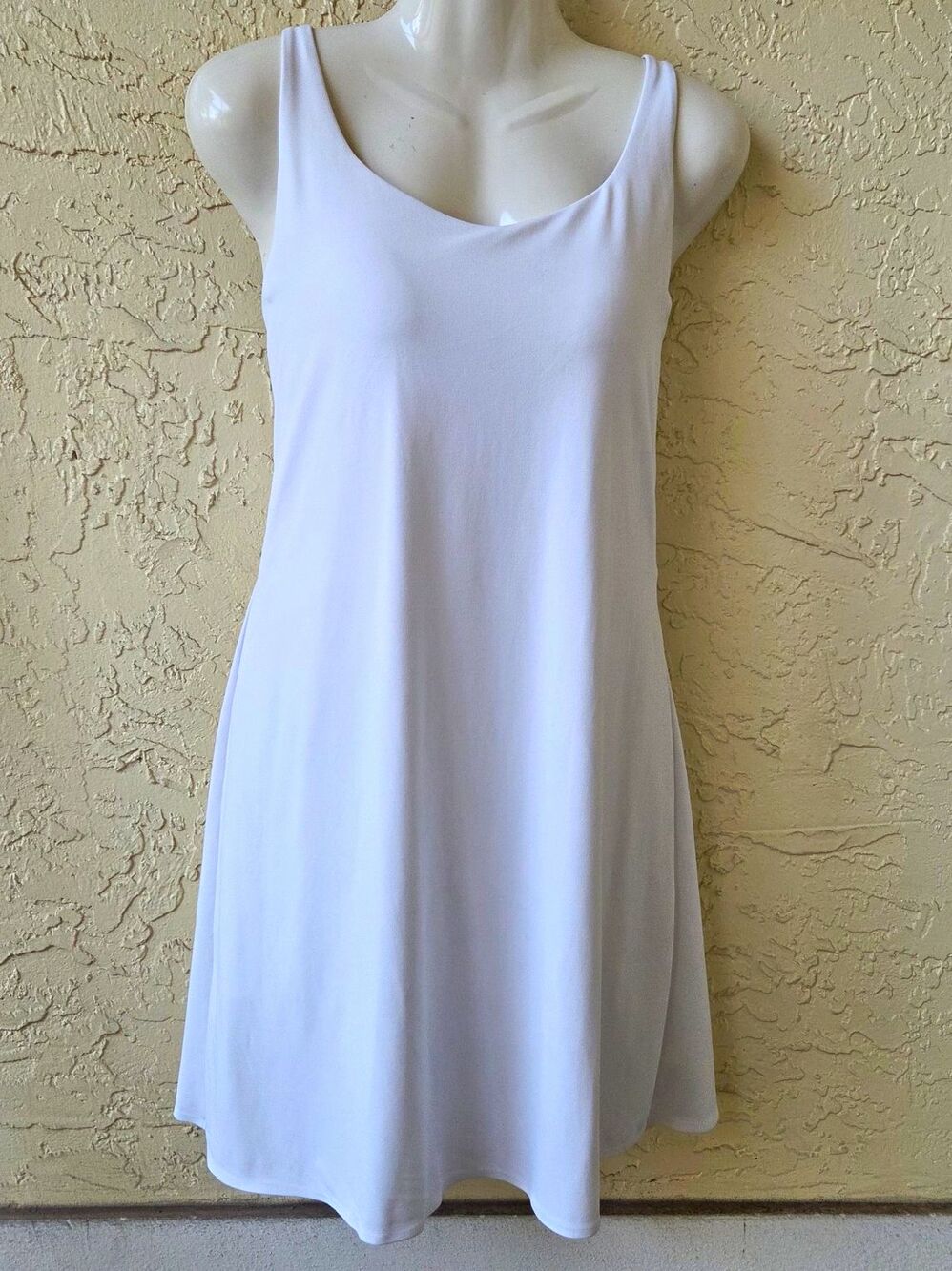UNIQLO AIRism White Skort Mini Dress LARGE Pockets Stretch Pickleball Gorpcore - Picture 3 of 7
